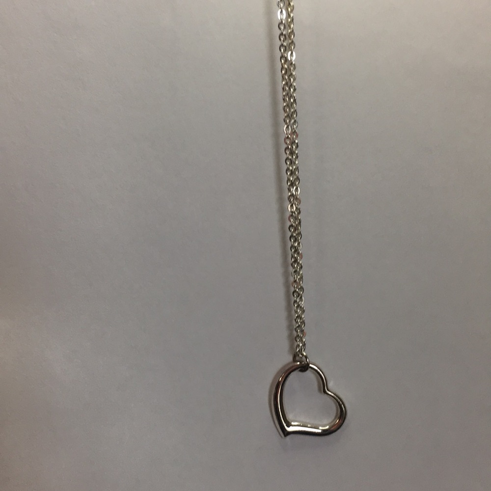 Open heart classic necklace